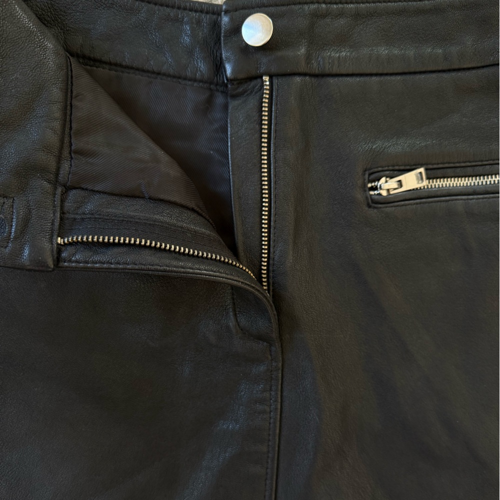 Maje Black Leather Skirt with Zippers  lined New no tags sample piece soft 36